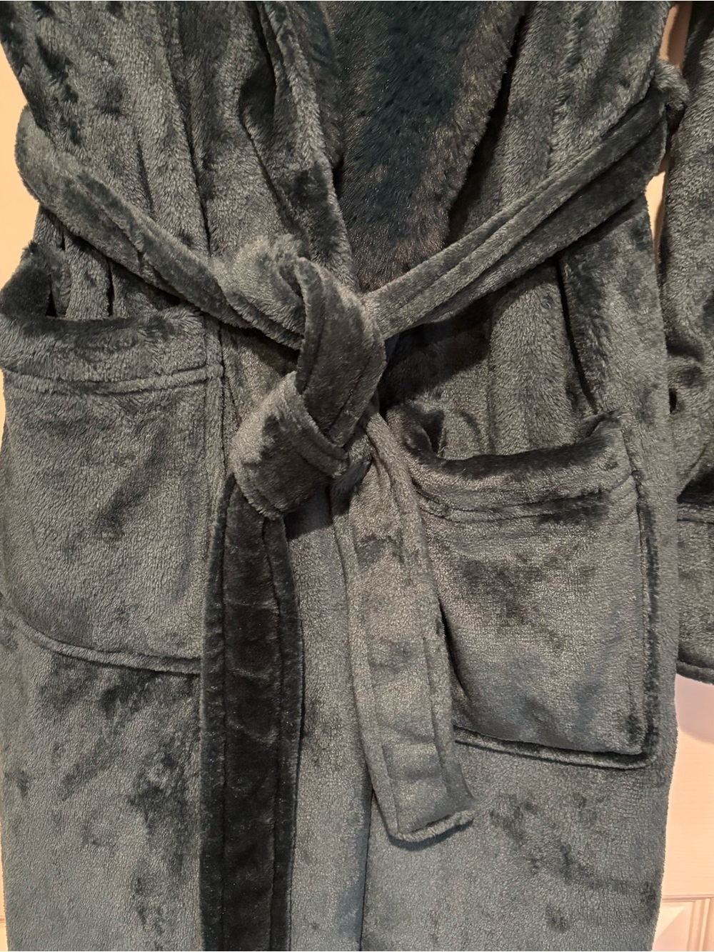 Berkshire Medium Plush Long Shawl Collar Robe - Deep Teal NWT - Picture 6 of 14